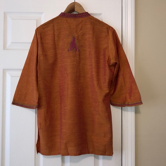 Orange tunic with purple and green embroidery - Picture 5 of 6